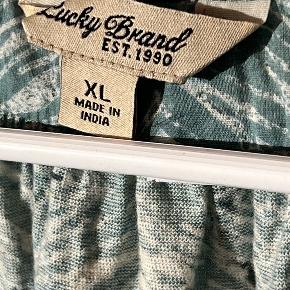 Lucky Brand stylish top Beaded embellishments around neck/chest - Picture 3 of 7